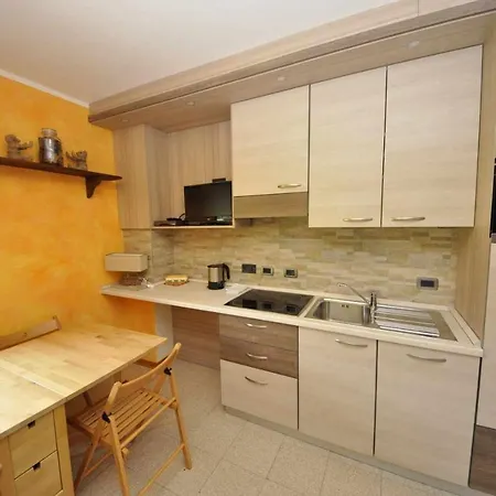 Apartment Baita Carosello Apt 4 By Livigno Accomodation *