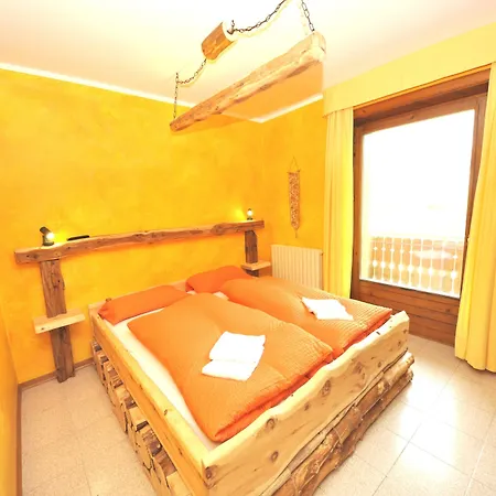 Baita Carosello Apt 4 By Livigno Accomodation Apartment Livigno