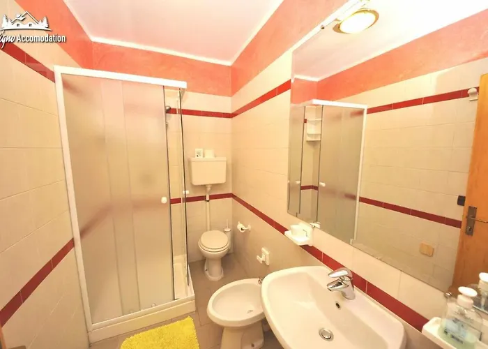 Baita Carosello Apt 4 By Livigno Accomodation Apartment *
